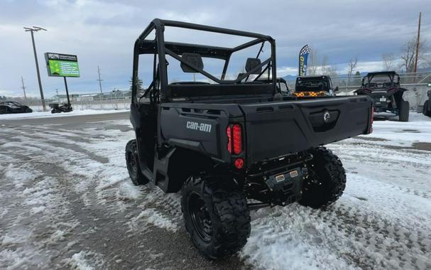 2024 Can-Am® Defender HD9