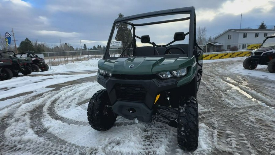 2024 Can-Am® Defender HD9