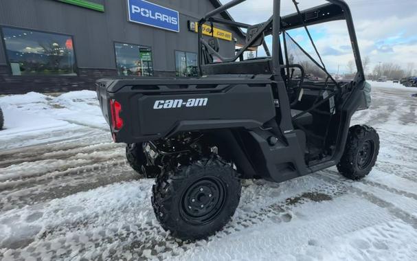 2024 Can-Am® Defender HD9