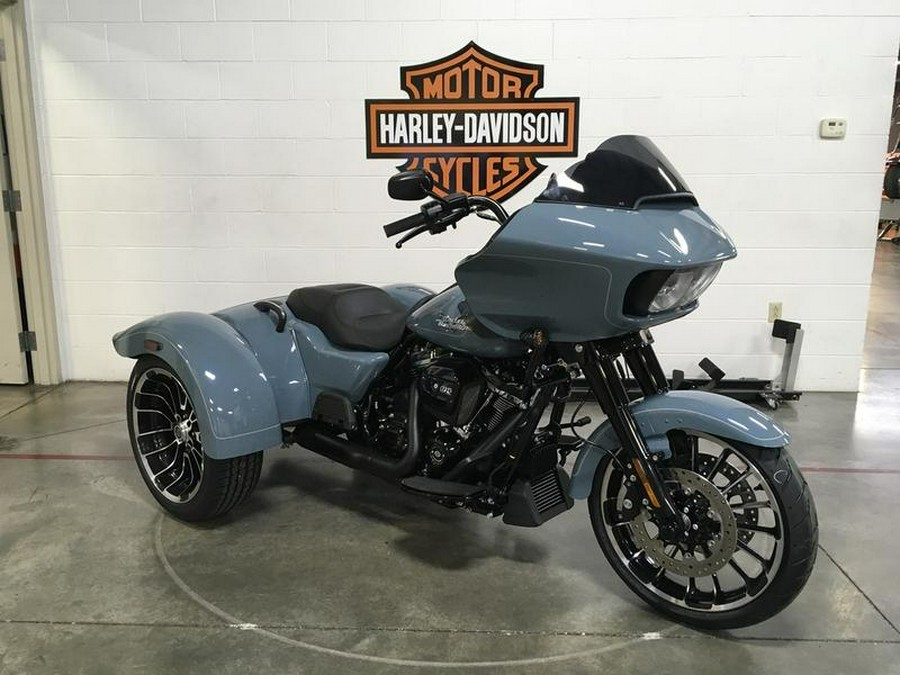 2024 Harley-Davidson® FLTRT - Road Glide® 3