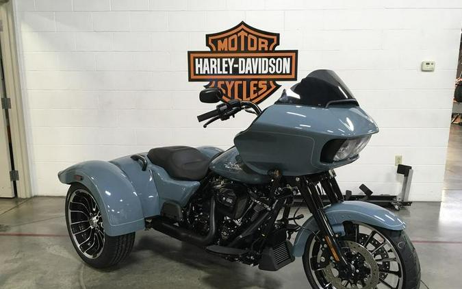 2024 Harley-Davidson® FLTRT - Road Glide® 3