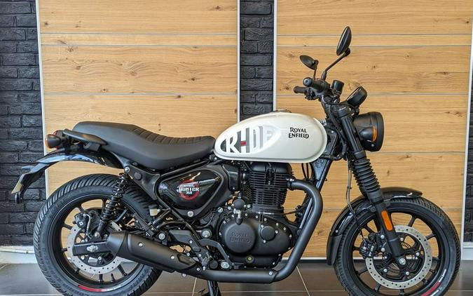 2023 Royal Enfield Hunter 350 First Look (11 Fast Facts)