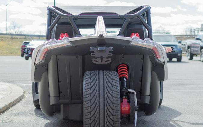 2024 Polaris Slingshot SLINGSHOT ROUSH Edition Manual