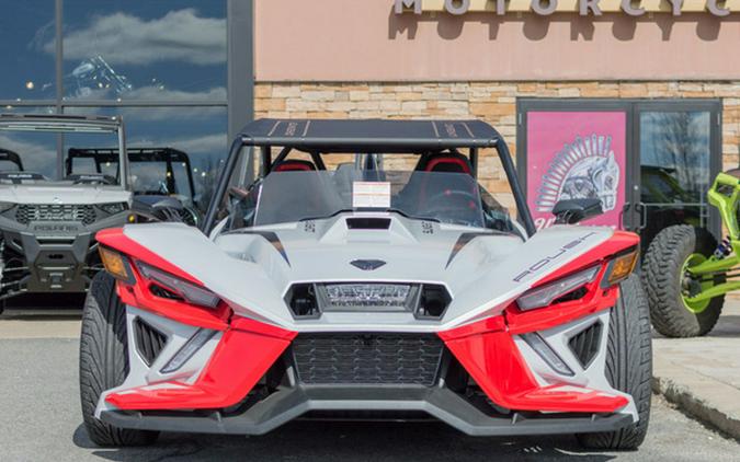 2024 Polaris Slingshot SLINGSHOT ROUSH Edition Manual