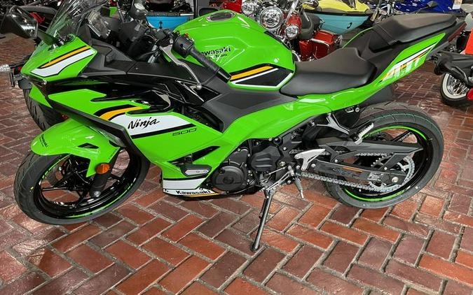 2025 Kawasaki Ninja® 500 SE ABS