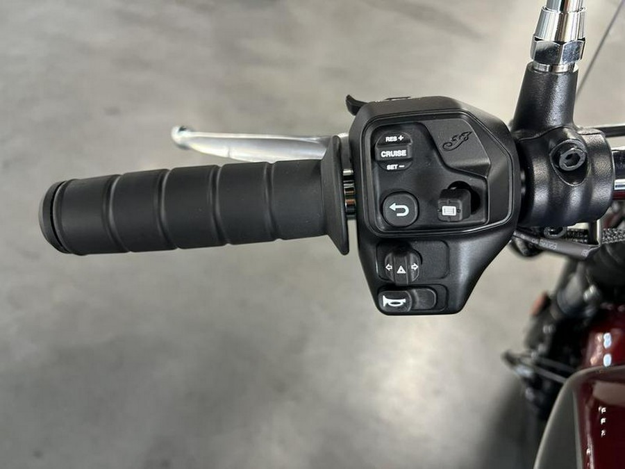 2025 Indian Motorcycle® Super Scout® Maroon Metallic with Graphics