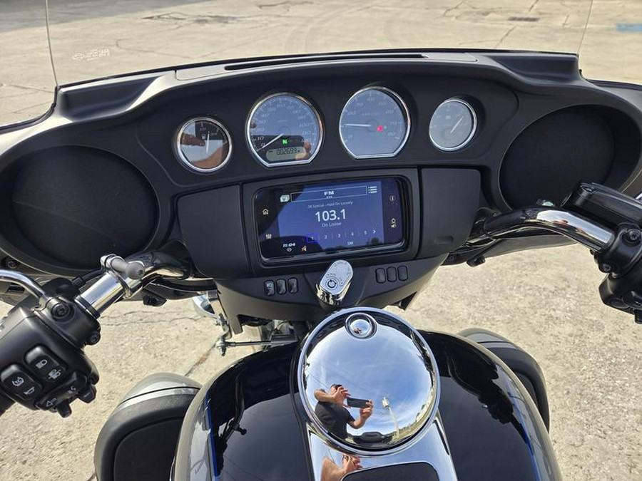 2022 Harley-Davidson® FLHTCUTG - Tri Glide® Ultra