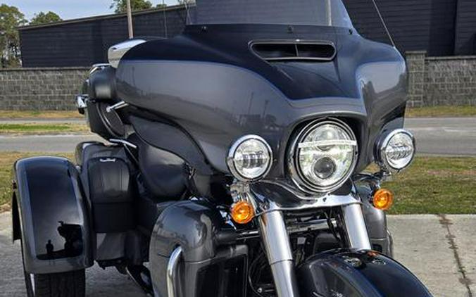 2022 Harley-Davidson® FLHTCUTG - Tri Glide® Ultra