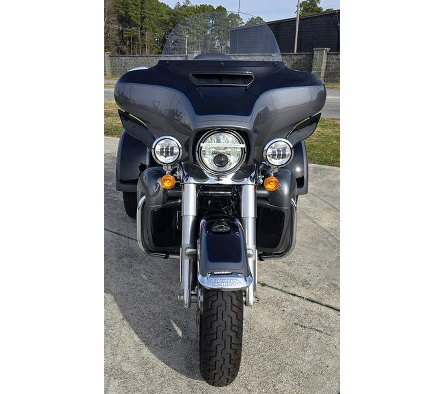 2022 Harley-Davidson® FLHTCUTG - Tri Glide® Ultra