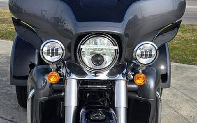2022 Harley-Davidson® FLHTCUTG - Tri Glide® Ultra