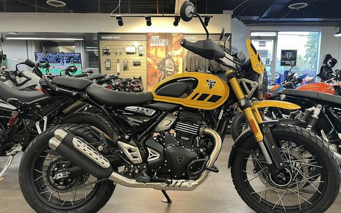 2026 Triumph Scrambler 400 XC Racing Yellow