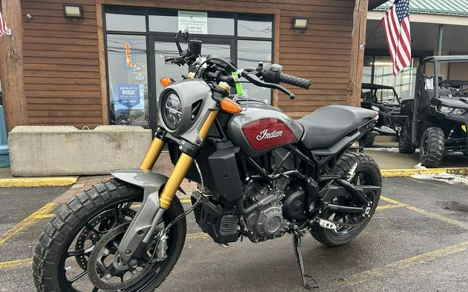 2019 Indian Motorcycle® FTR™ 1200 S Red over Steel Gray