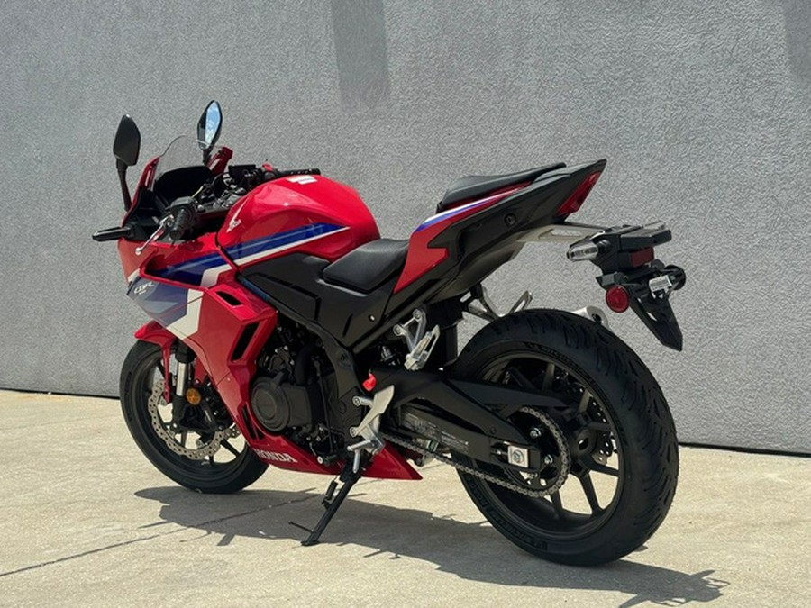 2025 Honda CBR500R
