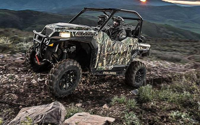 2018 Polaris® General™ 1000 EPS Hunter Edition Polaris Pursuit® Camo