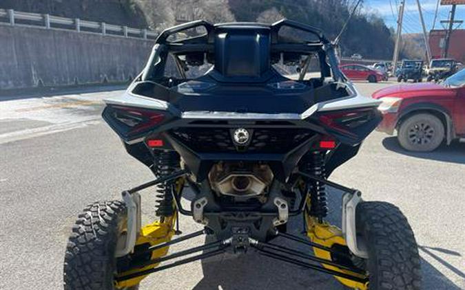 2024 Can-Am Maverick R 999T DCT