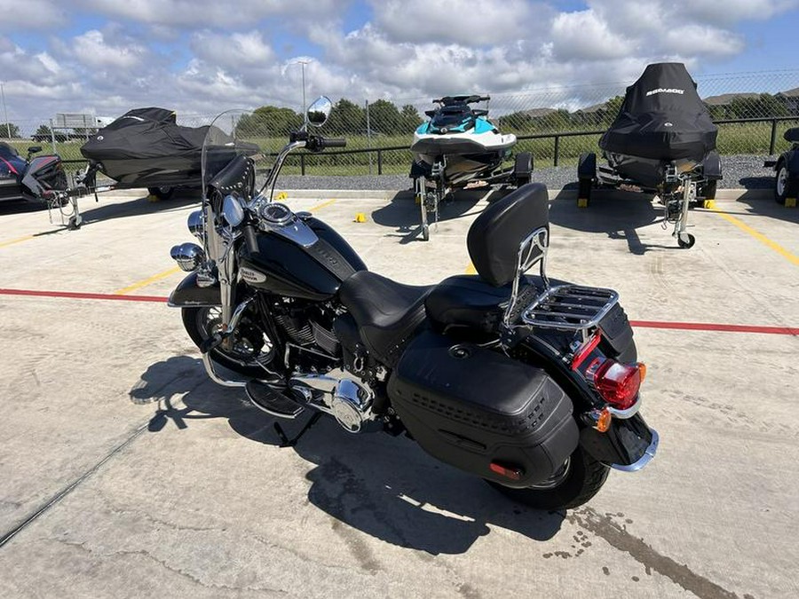 2024 Harley-Davidson® FLHCS - Heritage Classic