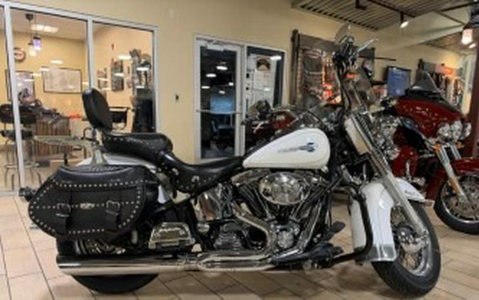 2004 Harley-Davidson FLSTC/FLSTCI Heritage Softail® Classic