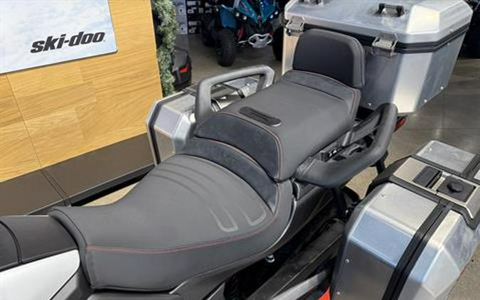 2025 Can-Am Canyon XT