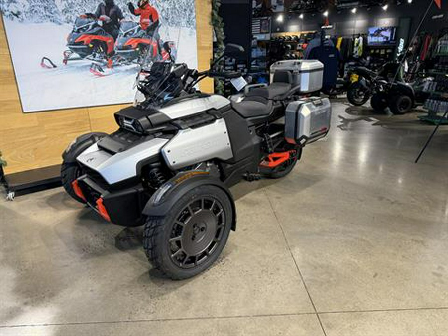 2025 Can-Am Canyon XT