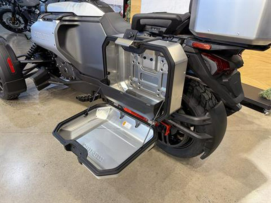 2025 Can-Am Canyon XT