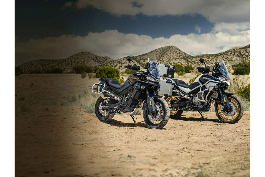 2025 CFMOTO Ibex 800 E