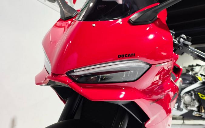 2025 Ducati Panigale V2