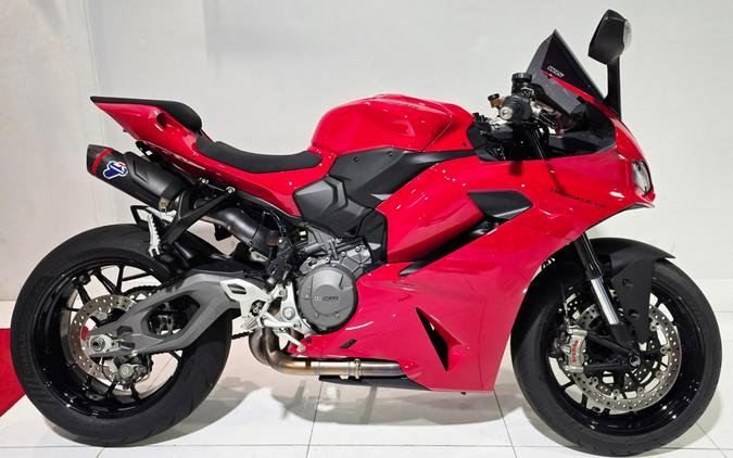 2025 Ducati Panigale V2