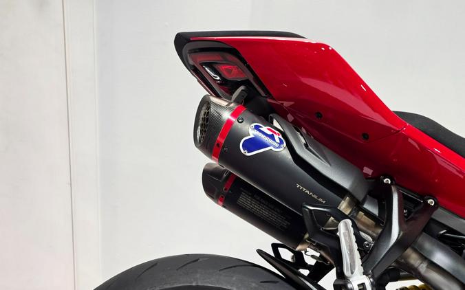 2025 Ducati Panigale V2