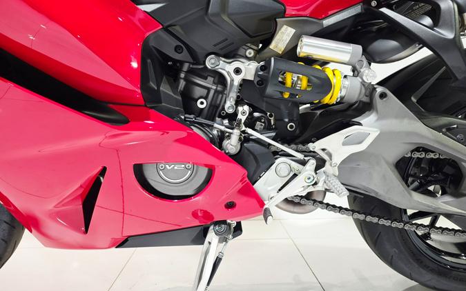 2025 Ducati Panigale V2
