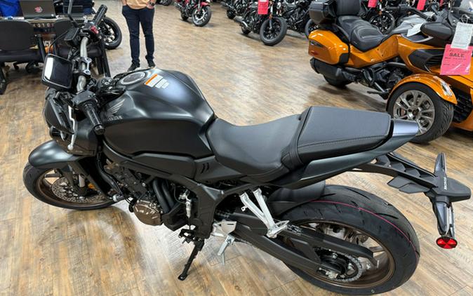 2026 Honda CB650R E-Clutch