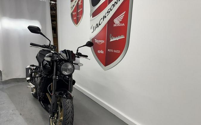 2026 Triumph Trident 800 Jet Black