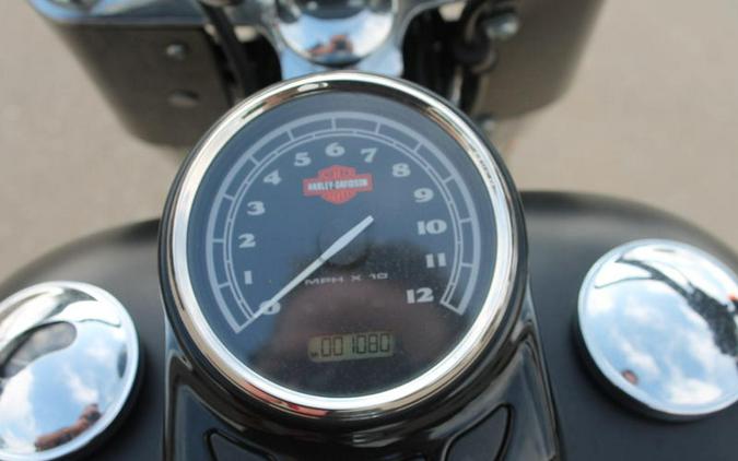 2017 Harley-Davidson® FLS - Softail® Slim®