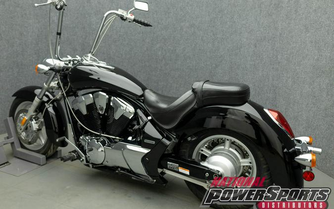 2010 HONDA VT1300 STATELINE 1300