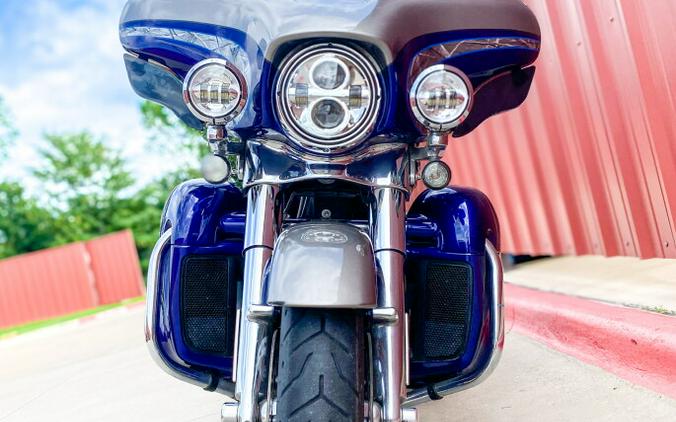 2016 Harley-Davidson® CVO™ Limited FLHTKSE