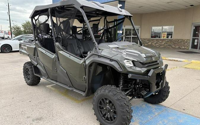 2025 Honda® Pioneer 1000-6 Deluxe Crew