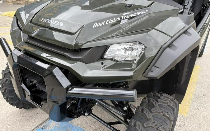 2025 Honda® Pioneer 1000-6 Deluxe Crew