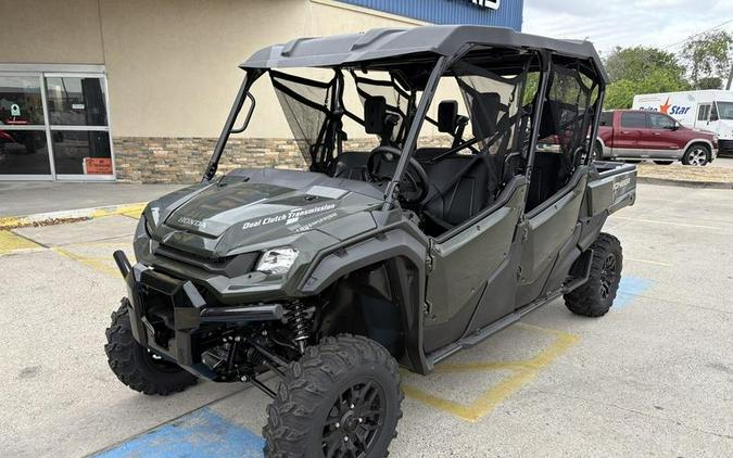2025 Honda® Pioneer 1000-6 Deluxe Crew