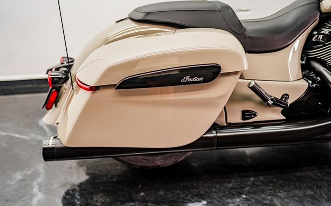 2023 Indian Chieftain® Dark Horse®