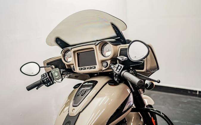2023 Indian Chieftain® Dark Horse®