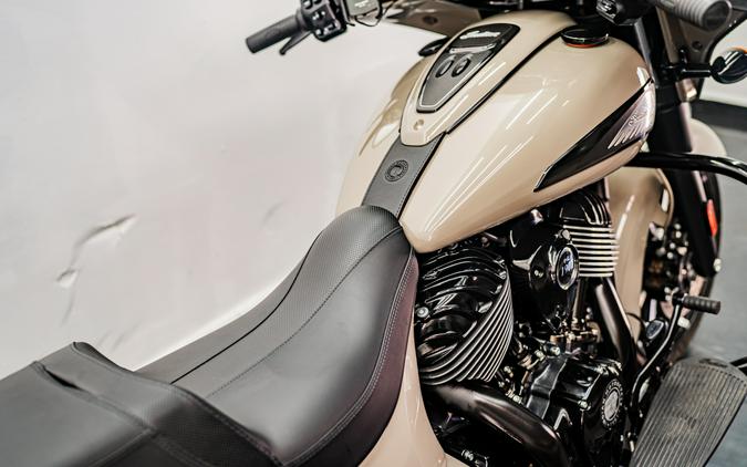 2023 Indian Chieftain® Dark Horse®