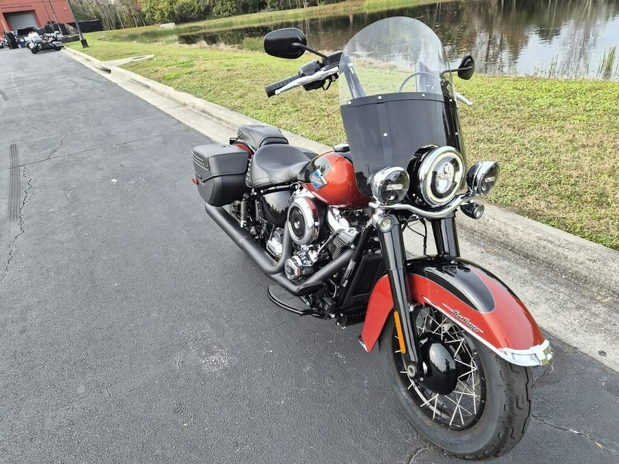 2025 Harley-Davidson Heritage Classic FLHC