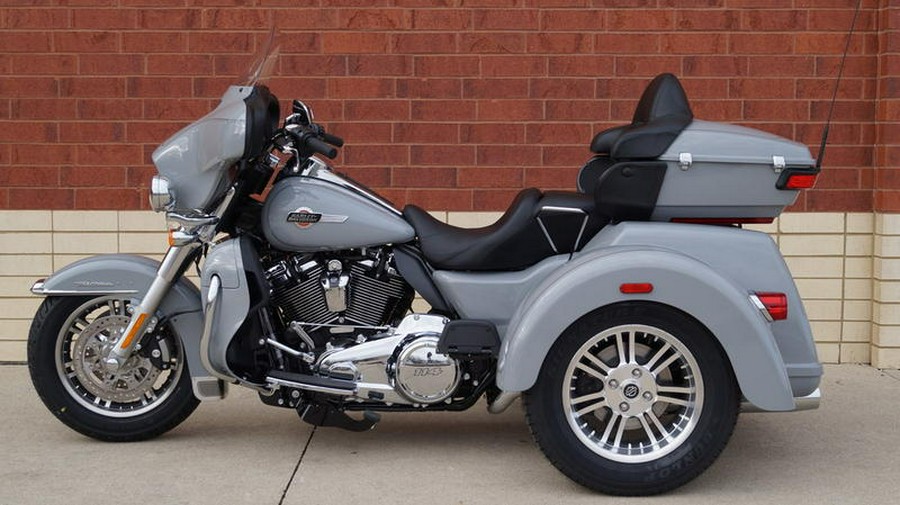 2024 Harley-Davidson® FLHTCUTG - Tri Glide® Ultra