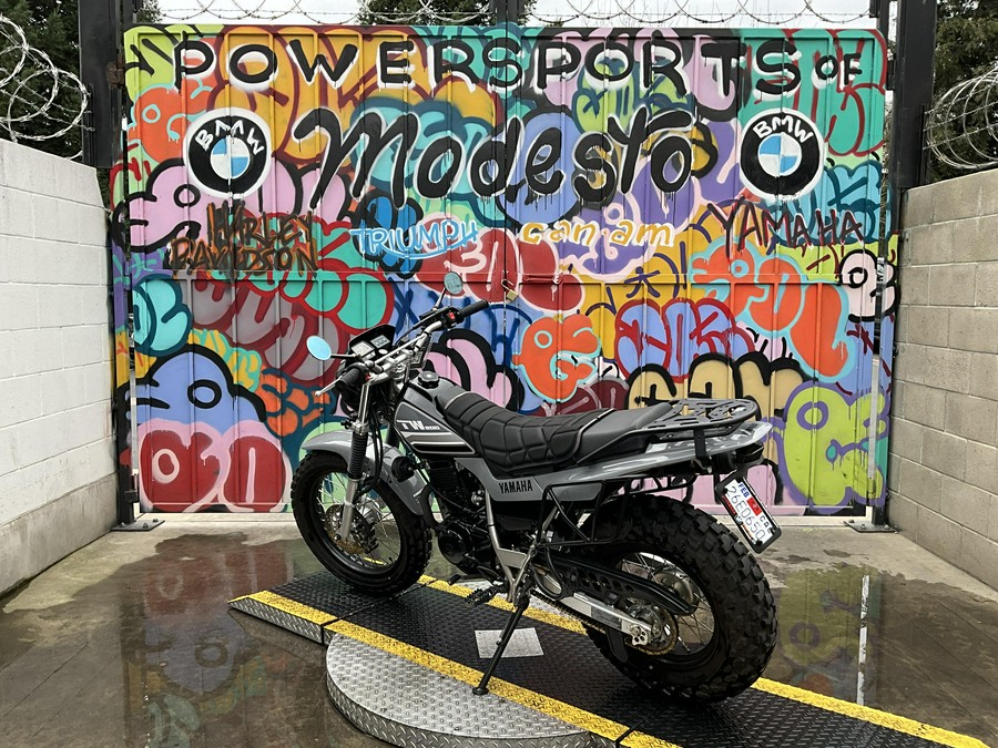 2023 Yamaha TW200