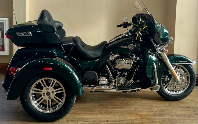 2024 Harley-Davidson Tri Glide® Ultra