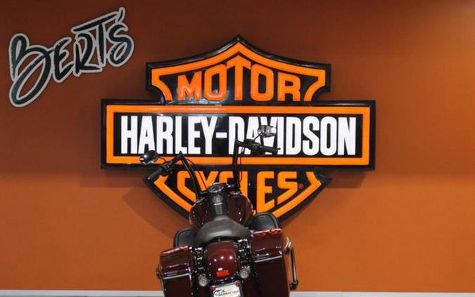 2022 Harley-Davidson® FLHRXS - Road King® Special