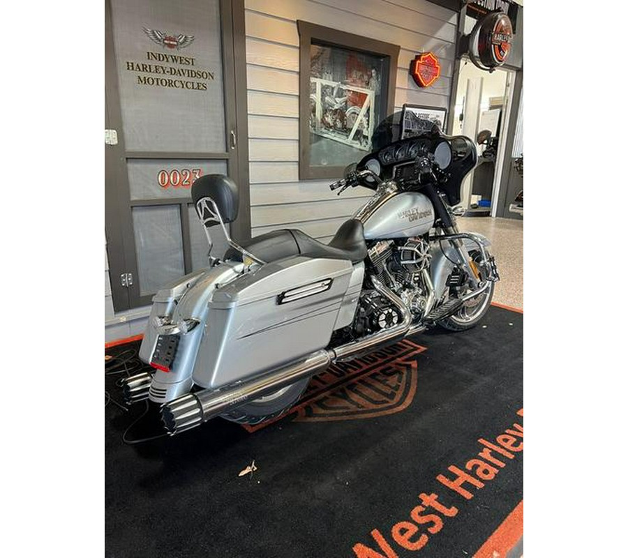 2014 Harley-Davidson® FLHX - Street Glide®