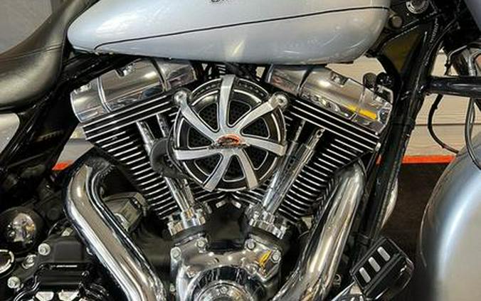 2014 Harley-Davidson® FLHX - Street Glide®