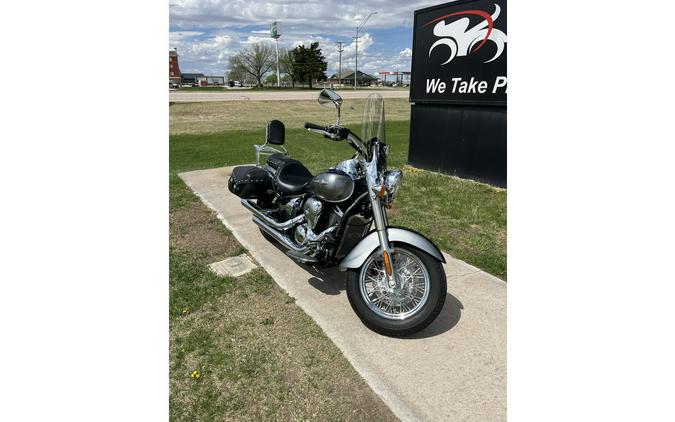 2025 VULCAN 900 CLASSIC LT - Kawasaki