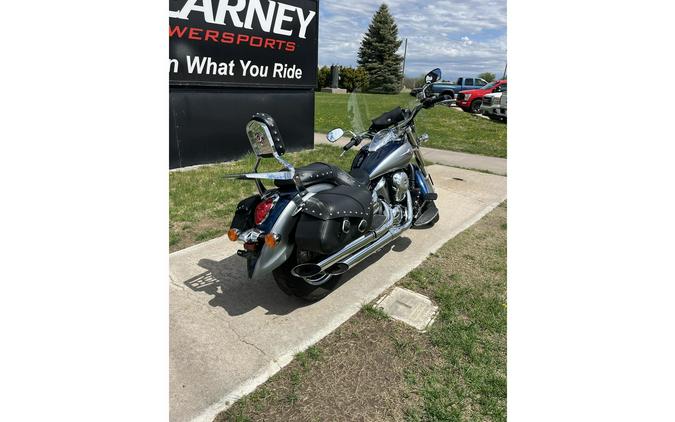 2025 VULCAN 900 CLASSIC LT - Kawasaki