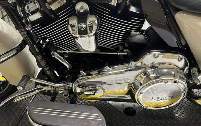 2022 Harley-Davidson FLHXS - Street Glide Special